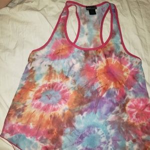 Wt seal shear tank top